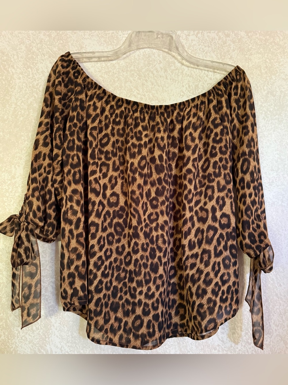 Jeans By Buffalo Size Medium Animal Print Brown Sheer 3/4 Sleeve Blouse Top